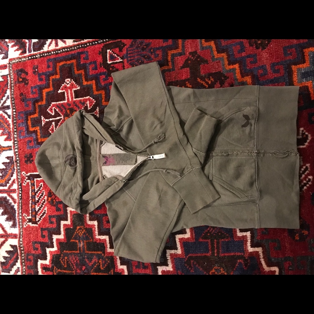 Aritzia - tna hoodie